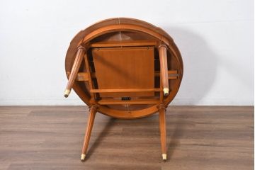 中古　超美品　ドイツ　最高級家具メーカー　WARRINGS(ウォーリングス)社　気品を感じる佇まいが素敵なエクステンションテーブル(ダイニングテーブル、丸テーブル、食卓、4人掛け、6人掛け、オーバル型)(定価約220万円)(R-082325)