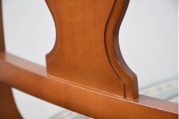 中古　超美品　ドイツ　最高級家具メーカー　WARRINGS(ウォーリングス)社　気品を感じる佇まいが素敵なダイニングチェア4脚セット(アームレスチェア、椅子、イス、バラ売り可能)(定価4脚で約155万円)(R-082326)