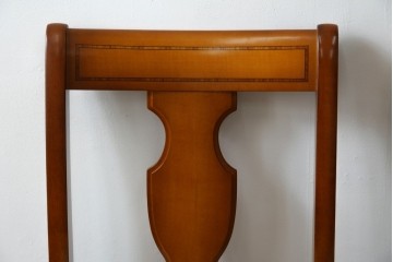 中古　超美品　ドイツ　最高級家具メーカー　WARRINGS(ウォーリングス)社　気品を感じる佇まいが素敵なダイニングチェア2脚セット(アームレスチェア)　セット定価約77万5千円相当　(R-082326)