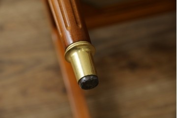 中古　超美品　ドイツ　最高級家具メーカー　WARRINGS(ウォーリングス)社　気品を感じる佇まいが素敵なダイニングチェア2脚セット(アームレスチェア)　セット定価約77万5千円相当　(R-082326)