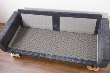 中古　美品　Boconcept(ボーコンセプト)　Carlton(カールトン)　くつろぎ空間を演出するスタイリッシュな2.5人掛けソファ(2.5P、3P、2.5人掛け、3人掛け)(定価約45万円)(R-082331)