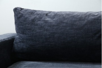 中古　美品　Boconcept(ボーコンセプト)　Carlton(カールトン)　くつろぎ空間を演出するスタイリッシュな2.5人掛けソファ　定価約45万円　(R-082331)