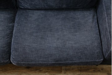 中古　美品　Boconcept(ボーコンセプト)　Carlton(カールトン)　くつろぎ空間を演出するスタイリッシュな2.5人掛けソファ　定価約45万円　(R-082331)