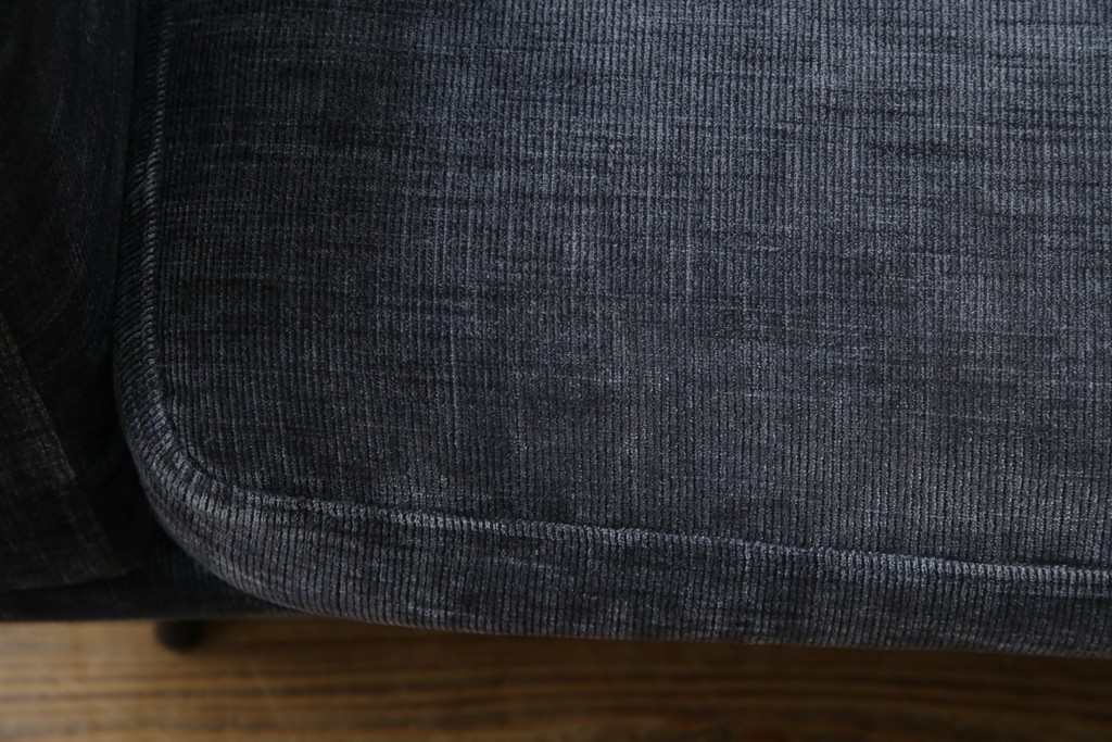 中古　美品　Boconcept(ボーコンセプト)　Carlton(カールトン)　くつろぎ空間を演出するスタイリッシュな2.5人掛けソファ　定価約45万円　(R-082331)