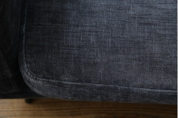 中古　美品　Boconcept(ボーコンセプト)　Carlton(カールトン)　くつろぎ空間を演出するスタイリッシュな2.5人掛けソファ　定価約45万円　(R-082331)