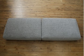 中古　超美品　IDC大塚家具取り扱い　パッセロ　2way　ローバック、ハイバックどちらも楽しめる2.5人掛けソファ　定価約40万円　(R-082332)