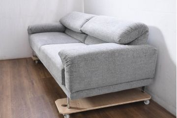 中古　超美品　IDC大塚家具取り扱い　パッセロ　2way　ローバック、ハイバックどちらも楽しめる2.5人掛けソファ(2.5P、3P、2.5人掛け、3人掛け)(定価約40万円)(R-082332)