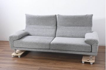 中古　超美品　IDC大塚家具取り扱い　パッセロ　2way　ローバック、ハイバックどちらも楽しめる2.5人掛けソファ(2.5P、3P、2.5人掛け、3人掛け)(定価約40万円)(R-082332)