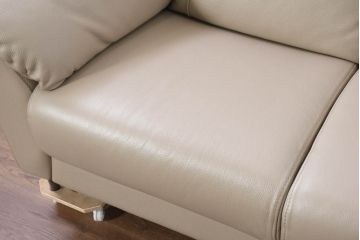 中古　超美品　フランスベッド取り扱い　イタリア　サコモディ(S'ACCOMODI)　上質な本革を使用した2Pソファ(レザー、アームソファ、二人掛け、2人掛け)(定価約32万円)(R-082334)