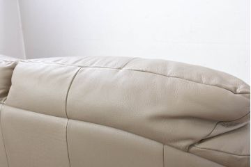 中古　超美品　フランスベッド取り扱い　イタリア　サコモディ(S'ACCOMODI)　上質な本革を使用した2Pソファ(レザー、アームソファ、二人掛け、2人掛け)(定価約32万円)(R-082334)