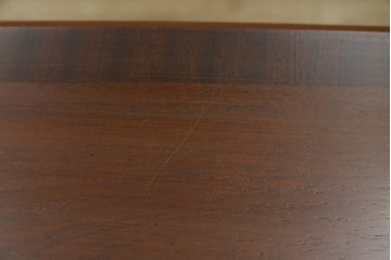 中古　美品　東海家具工業(Tokai Kagu)　ベネチア(Venezia)シリーズ　マホガニー材　ネオクラシカルな気品漂う意匠が魅力のイタリアンサイドボード　定価約15万円　(R-082338)