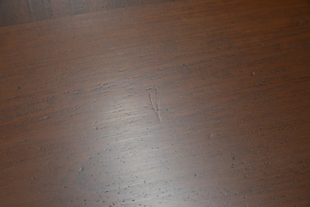 中古　美品　東海家具工業(Tokai Kagu)　ベネチア(Venezia)シリーズ　マホガニー材　ネオクラシカルな気品漂う意匠が魅力のイタリアンサイドボード　定価約15万円　(R-082338)