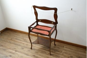 中古　人気の猫脚!!　象嵌入り　クラシカルな雰囲気漂うジュエリーケース(サイドテーブル、ガラスケース、ショーケース、コレクションケース)(R-082339)