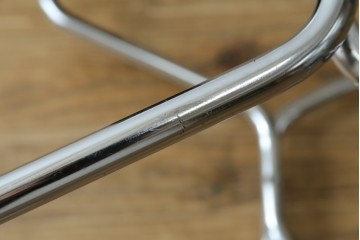 アメリカビンテージ　スチール製　シンプルでかっこいい折り畳み式ディレクターズチェア　(R-082342)