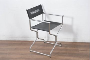 アメリカビンテージ　スチール製　シンプルでかっこいい折り畳み式ディレクターズチェア(椅子、イス、アームチェア、ヴィンテージ)(R-082342)