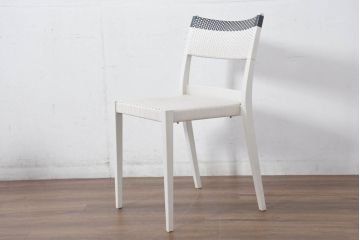 中古　ドイツ　アウトドアリビングブランド　DEDON(デドン)　屋外でも屋内でも使えるモダンなプレイサイドチェア2脚セット(テラスチェア、ガーデンファニチャー、イス、椅子、バラ売り可能)(定価2脚で約20万円)(R-082343)
