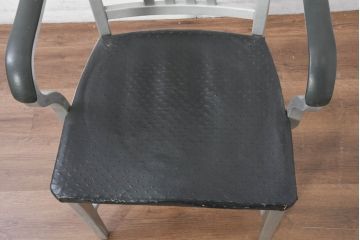 アメリカビンテージ　The General Fireproofing Company(GFC、ゼネラル・ファイアプルーフィング社)　Good Form(グッドフォーム)　インダストリアルスタイルの空間づくりにおすすめのアルミチェア(オフィスチェア、デスクチェア、アームチェア、椅子、イス、ヴィンテージ)(R-082344)