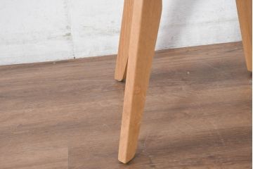中古　Cassina(カッシーナ)　Alias(アリアス)　曲線フォルムと木脚がおしゃれなSegesta Wood(セジェスタウッド)　558　アームチェア3脚セット(ダイニングチェア、椅子、イス、バラ売り可能)(定価3脚で約46万円)(R-082346)