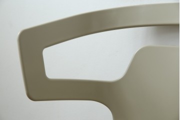 中古　Cassina(カッシーナ)　Alias(アリアス)　曲線フォルムと木脚がおしゃれなSegesta Wood(セジェスタウッド)　558　アームチェア3脚セット(ダイニングチェア、椅子、イス、バラ売り可能)(定価3脚で約46万円)(R-082346)