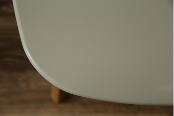 中古　Cassina(カッシーナ)　Alias(アリアス)　曲線フォルムと木脚がおしゃれなSegesta Wood(セジェスタウッド)　558　アームチェア3脚セット(ダイニングチェア、椅子、イス、バラ売り可能)(定価3脚で約46万円)(R-082346)