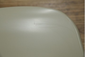 中古　Cassina(カッシーナ)　Alias(アリアス)　曲線フォルムと木脚がおしゃれなSegesta Wood(セジェスタウッド)　558　アームチェア3脚セット(ダイニングチェア、椅子、イス、バラ売り可能)(定価3脚で約46万円)(R-082346)