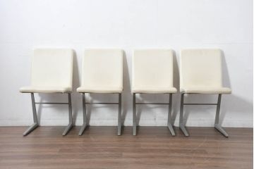 中古　Boconcept(ボーコンセプト)　Mariposa Deluxe(マリポサ デラックス)　スタイリッシュなソリ脚デザインが目を引く本革(レザー)ダイニングチェア4脚セット(アームレスチェア、椅子、イス、バラ売り可能)(定価4脚で約34万円)(R-082347)