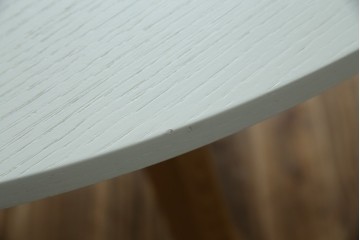 中古　特注モデル　Cassina(カッシーナ)　Alias(アリアス)　曲線フォルムと木脚がおしゃれなAgo(アゴ)　ラウンドダイニングテーブル　定価約52万円相当　(R-082348)