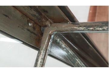 中古　アイアン製　アンティーク調　インダストリアルデザインの無骨な雰囲気がおしゃれな縦型Gケース　(R-082349)