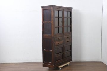 中古　美品　松本民芸家具　G-型特注モデル　シックな空間づくりが叶う面取り食器棚(収納棚、戸棚、本箱、ブックケース、カップボード、キャビネット、バラ売り可能)(定価約70万円)(R-082353)