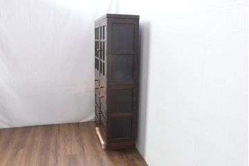 中古　美品　松本民芸家具　G-型特注モデル　シックな空間づくりが叶う面取り食器棚(収納棚、戸棚、本箱、ブックケース、カップボード、キャビネット、バラ売り可能)(定価約70万円)(R-082353)