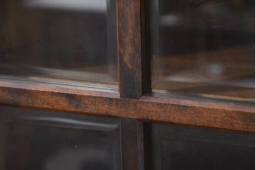 中古　美品　松本民芸家具　G-型特注モデル　シックな空間づくりが叶う面取り食器棚(収納棚、戸棚、本箱、ブックケース、カップボード、キャビネット、バラ売り可能)(定価約70万円)(R-082353)