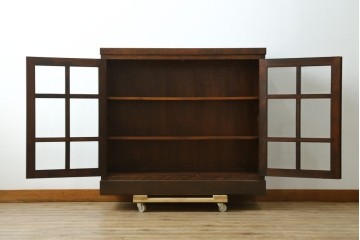 中古　美品　松本民芸家具　G-型特注モデル　シックな空間づくりが叶う面取りキャビネット　(R-082354)