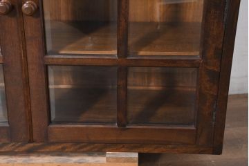 中古　美品　松本民芸家具　G-型特注モデル　脚(台輪)付きリメイク　シックな空間づくりが叶う面取りサイドキャビネット(カップボード、収納棚、戸棚、キャビネット、本箱)(R-082354)