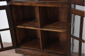 中古　美品　特注品　松本民芸家具　深みのある木の色味が素敵な二段重ね書棚(本棚、ブックシェルフ、本箱、ブックケース、キャビネット、食器棚、カップボード、飾り棚、戸棚、収納棚、バラ売り可能)(R-082356)