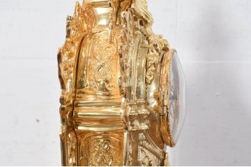 中古　イタリア　高級品!!　真鍮(しんちゅう)製　ロココ調の豪華な装飾が見ごたえ抜群の置き時計(置時計)(定価約11万円)(R-082359)