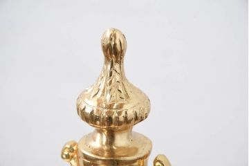 中古　イタリア　高級品!!　真鍮(しんちゅう)製　ロココ調の豪華な装飾が見ごたえ抜群の置き時計(置時計)(定価約11万円)(R-082359)