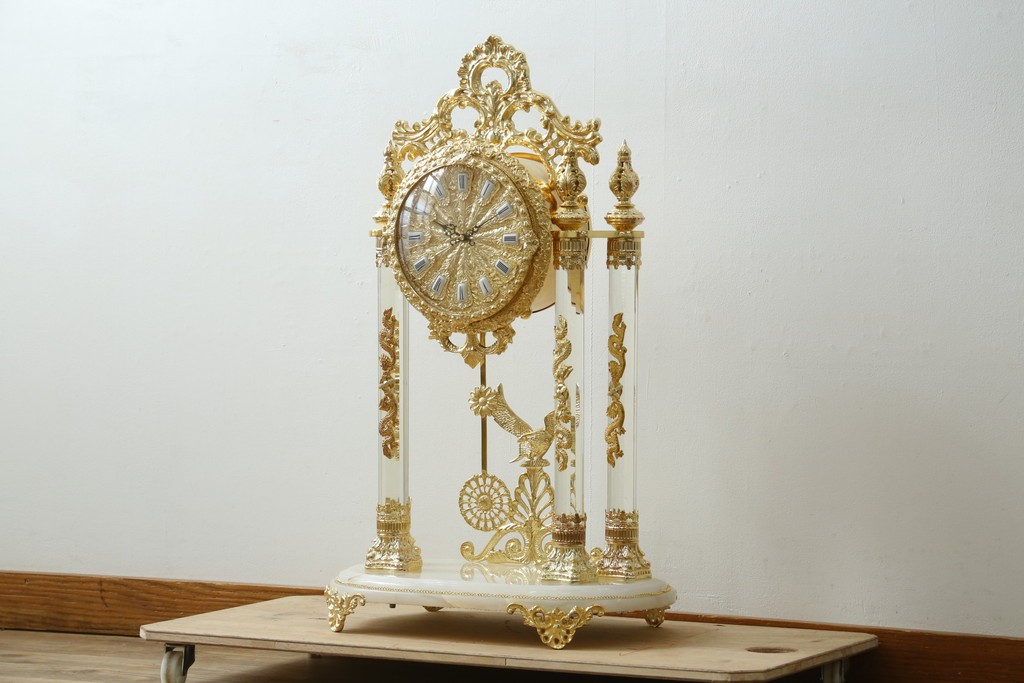 中古　美品　輸入家具専門店イベリア取り扱い　ゴールド×クリスタル×大理石の大きな置き時計　定価約22万円　(R-082360)