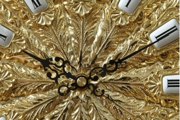 中古　美品　輸入家具専門店イベリア取り扱い　ゴールド×クリスタル×大理石の大きな置き時計　定価約22万円　(R-082360)