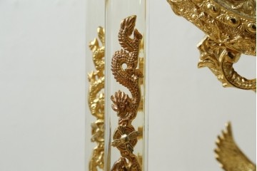 中古　美品　輸入家具専門店イベリア取り扱い　ゴールド×クリスタル×大理石の大きな置き時計　定価約22万円　(R-082360)