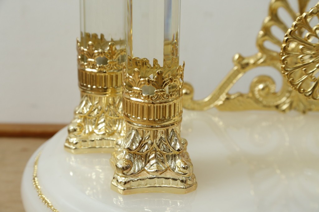 中古　美品　輸入家具専門店イベリア取り扱い　ゴールド×クリスタル×大理石の大きな置き時計　定価約22万円　(R-082360)