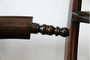 中古　松本民芸家具　B型ワイコムチェア　落ち着いた色味と滑らかな質感が美しいアームチェア2脚セット(板座チェア、ダイニングチェア、椅子、イス、バラ売り可能)(定価2脚で約35万円)(R-082362)