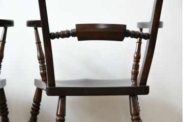 中古　松本民芸家具　B型ワイコムチェア　落ち着いた色味と滑らかな質感が美しいアームチェア2脚セット(板座チェア、ダイニングチェア、椅子、イス、バラ売り可能)(定価2脚で約35万円)(R-082362)