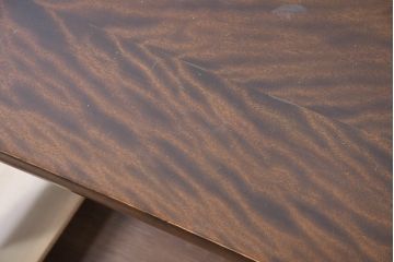中古　美品　松本民芸家具　F型食卓　クラシカルな脚のデザインが目を引くダイニングテーブル(作業台、食卓、4人掛け、6人掛け)(定価約37万円)(R-082363)