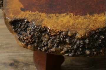 和製ヴィンテージ　花梨(カリン)材　貴重な鳥眼杢が味わい深い立派なローテーブル　(R-082364)