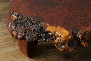 和製ヴィンテージ　花梨(カリン)材　貴重な鳥眼杢が味わい深い立派なローテーブル　(R-082364)