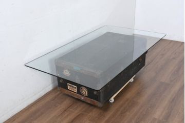 和製アンティーク　大振り　ガラス天板付きのおしゃれな船トランクローテーブル(舟トランク、座卓、センターテーブル、リビングテーブル)(R-082365)
