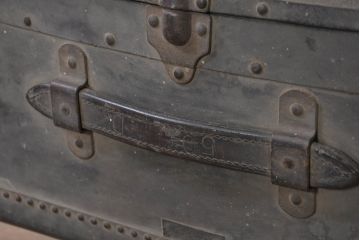 和製アンティーク　大振り　ガラス天板付きのおしゃれな船トランクローテーブル(舟トランク、座卓、センターテーブル、リビングテーブル)(R-082365)