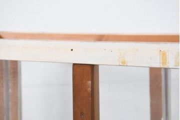 和製アンティーク　ペイント　薄型サイズでお部屋に取り入れやすい木枠ガラスケース(ショーケース、Gケース、ディスプレイケース、コレクションケース、飾り棚、陳列棚、店舗什器)(R-082369)