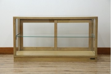 和製アンティーク　昭和レトロ　ナラ(楢)材　卓上　ロータイプ　シンプルなデザインで取り入れやすいガラスケース　(R-082371)