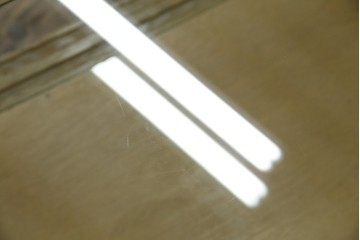 和製アンティーク　昭和レトロ　ナラ(楢)材　卓上　ロータイプ　シンプルなデザインで取り入れやすいガラスケース　(R-082371)